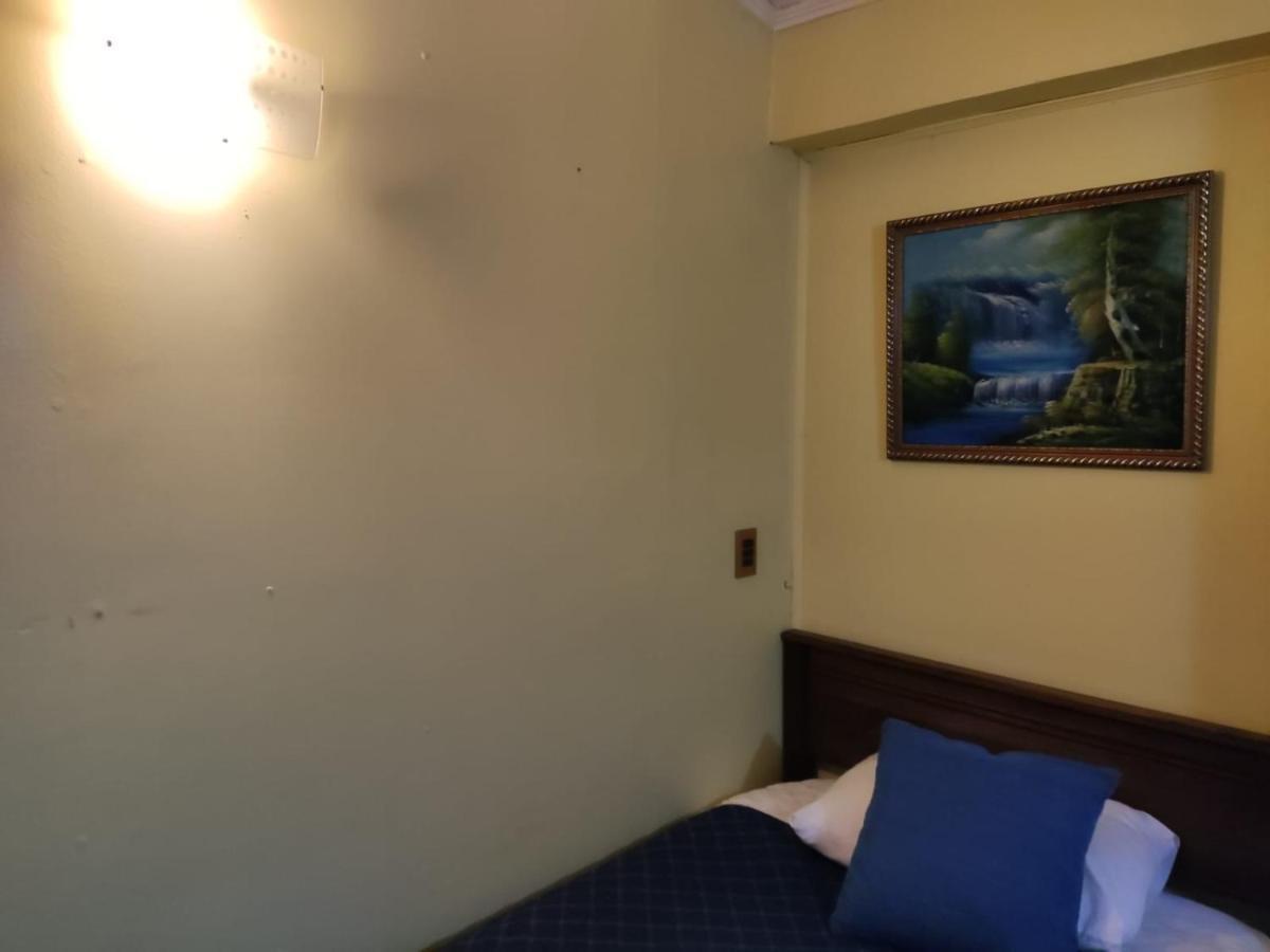Hostal Rayen Centro Temuco Extérieur photo
